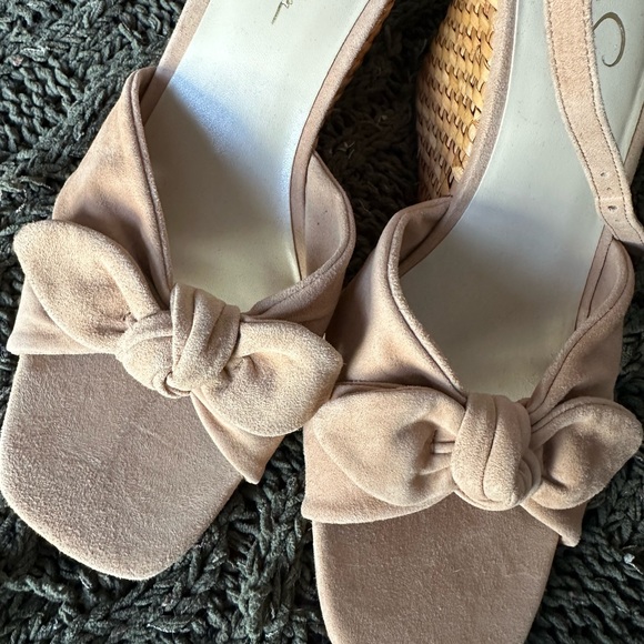 Jessica Simpson Suede Nude heels Size 9.5 - Picture 2 of 11